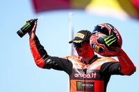 WSBK Cremona: Bulega impone su ritmo y doblega a Toprak, con Bautista 3&ordm;