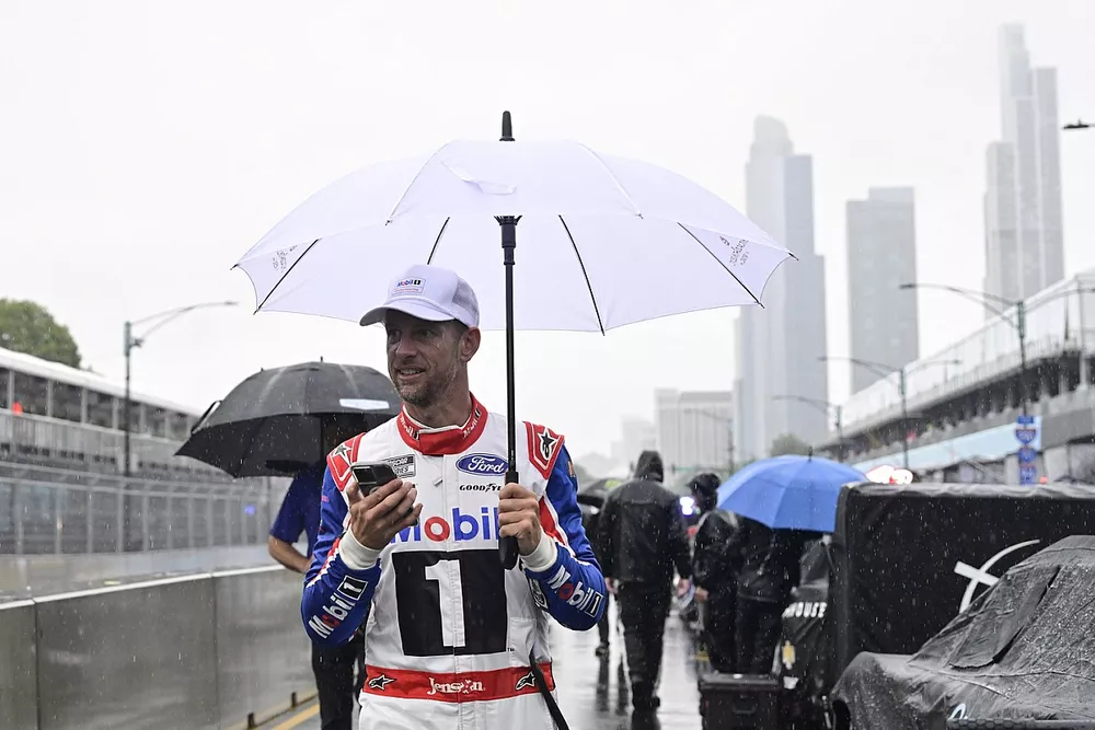 Jenson Button, Rick Ware Racing, Mobil 1 Ford Mustang