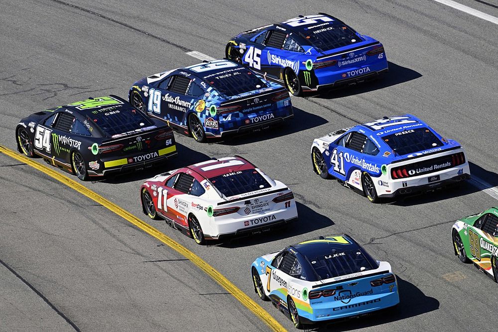 Tyler Reddick, 23XI Racing, SiriusXM Radio Toyota Camry, Martin Truex, Jr, Joe Gibbs Racing, Auto-Owners Insurance Toyota Camry and Ty Gibbs, Joe Gibbs Racing, Monster Energy Toyota Camry