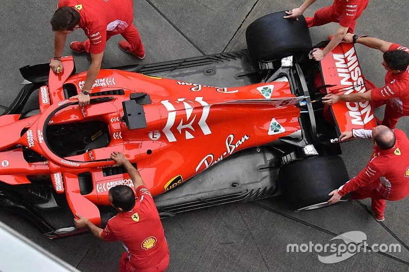 Vue d&eacute;taill&eacute;e de la Ferrari SF71H