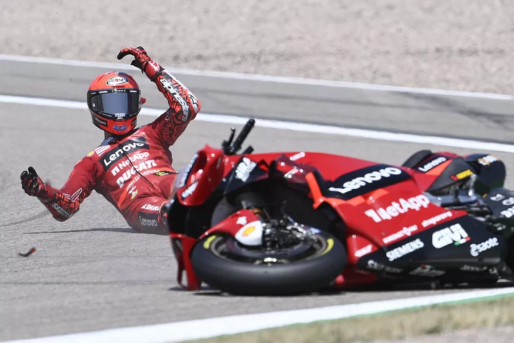 Ca&iacute;da de Francesco Bagnaia, Ducati Team