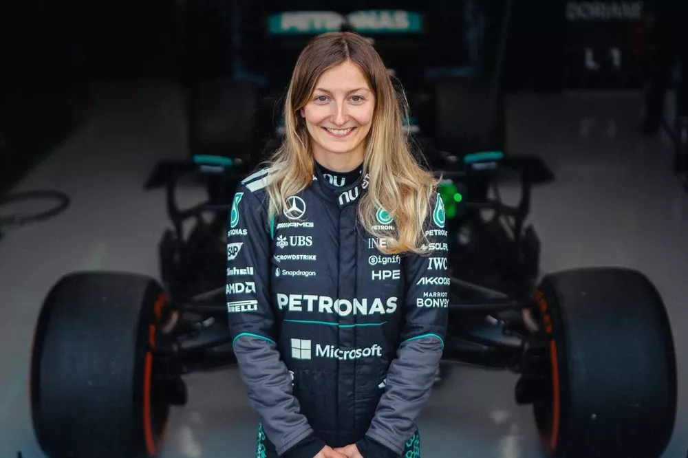 Doriane Pin, Mercedes
