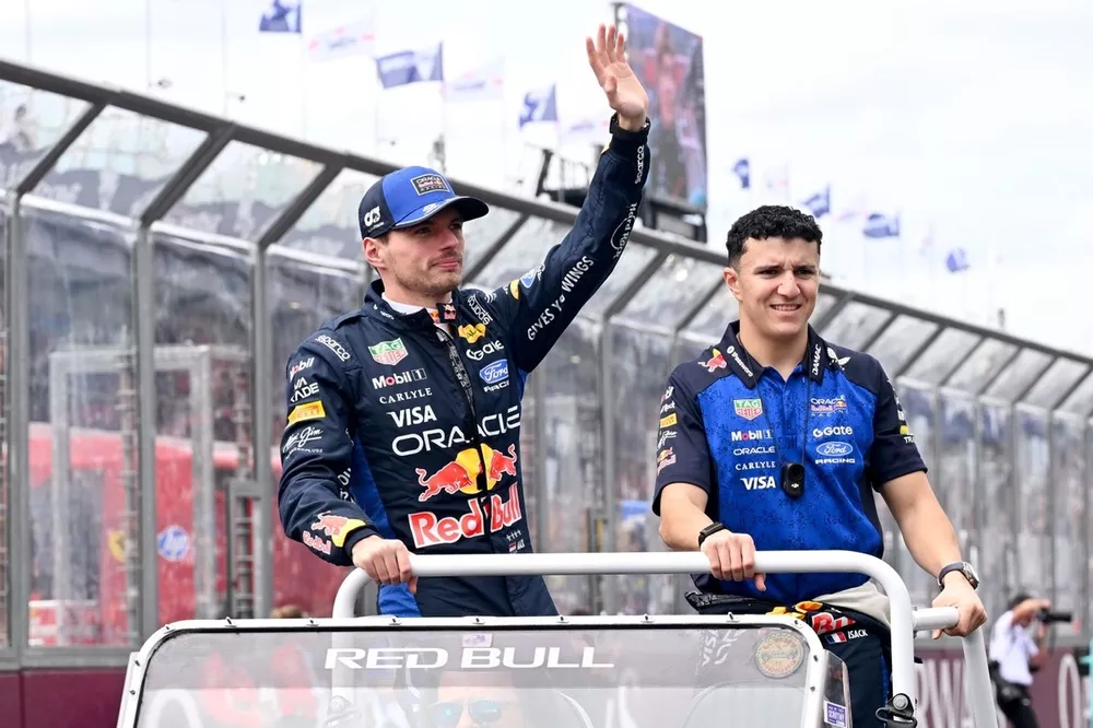 Verstappen's Sim Win Lays Bare Red Bull's Ruthless Betrayal of Its Own Bloodline