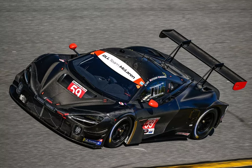 #59 RLL Team McLaren 720S GT3