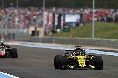 Sainz, Sanal Güvenlik Aracı'nın puan almasına yardımcı olduğunu söyledi