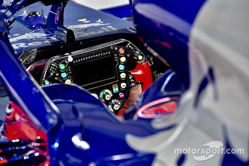 ハンガリーFP1速報:リカルドがトップ。トロロッソはガスリー11番手