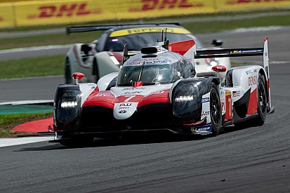 El Toyota de López lidera la primera práctica en Silverstone