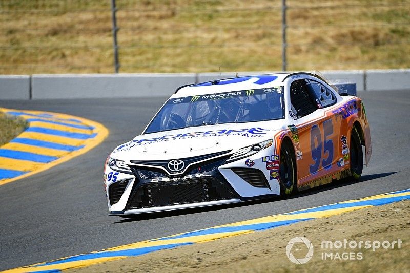 Matt DiBenedetto, Leavine Family Racing, Toyota Camry Procore Thanks DW Throwback