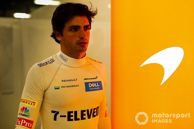 McLaren replaces BAT logos for the Australian GP