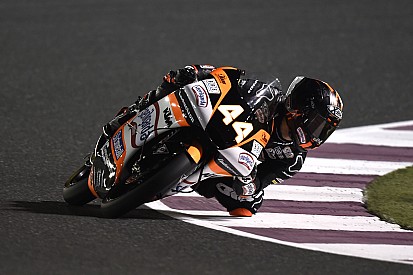 Moto3 Qatar: Canet amankan pole, Toba baris depan