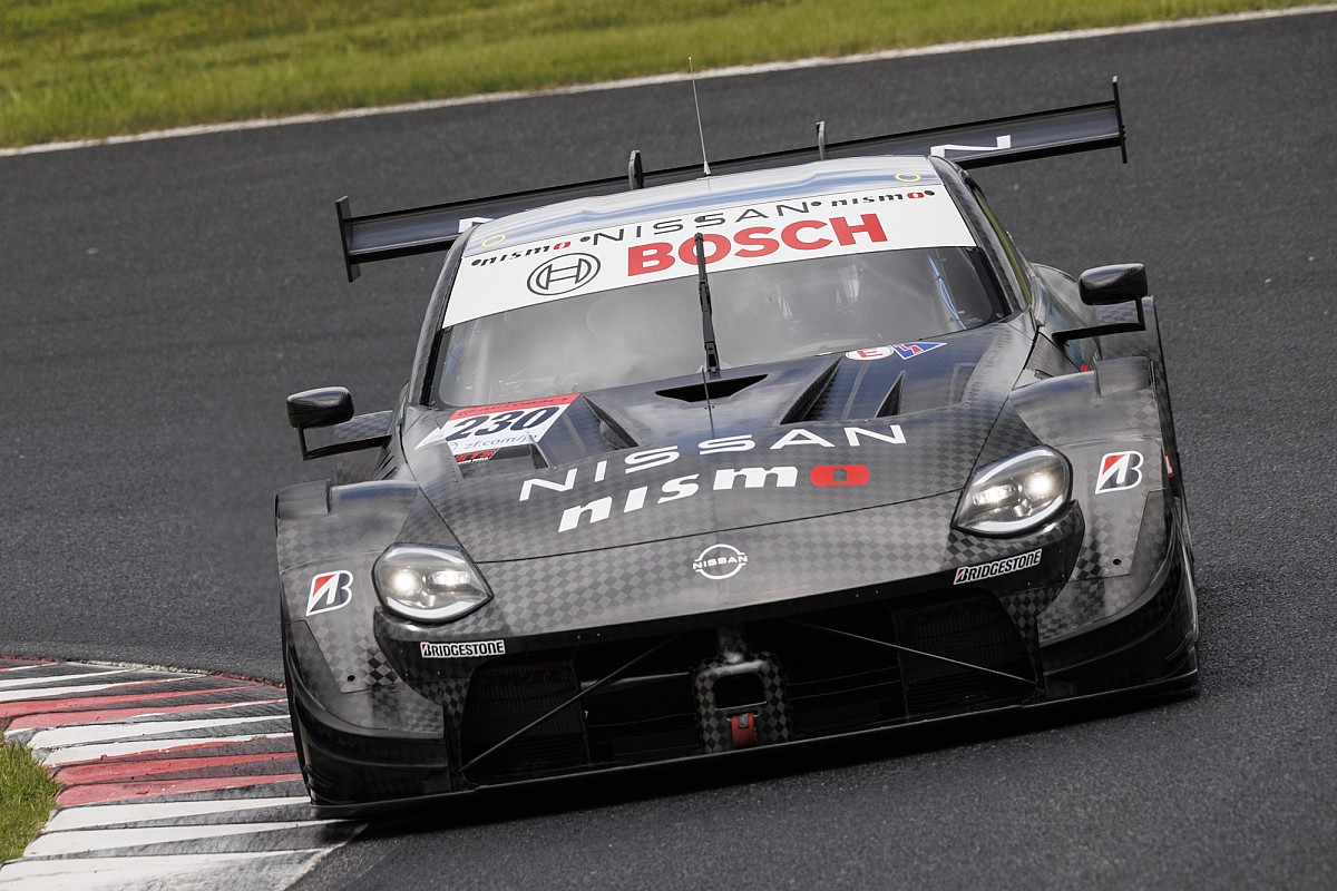 昔のGT500のやつですね。結構クオリティ高いです SUPER GT 2006年 第1戦（開幕戦）鈴鹿 決勝 | 1994-2013 SUPER