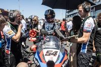 BMW responde al mánager de Toprak Razgatlioglu sobre su posible marcha