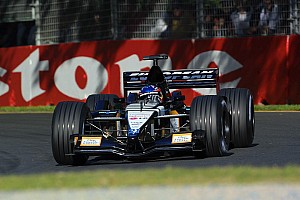 フェルナンド・アロンソ直筆サイン入り超大型写真…Fernando Alonso フェルナンド・アロンソ直筆サイン入り超大型写真…Fernando Alonso