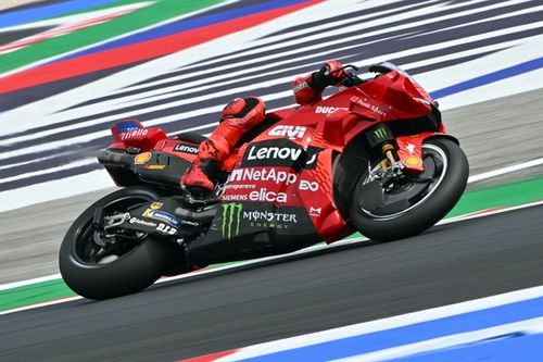 MotoGP | Márquez: "Ho comparato i pacchetti aero 2024 e 2025. Ho fatto lo stesso tempo..."