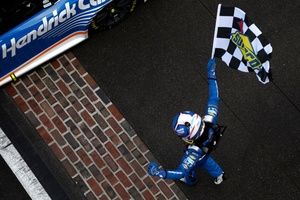 NASCAR Cup: Personagem da Vila Sésamo dará comando de ligar motores em Indianápolis