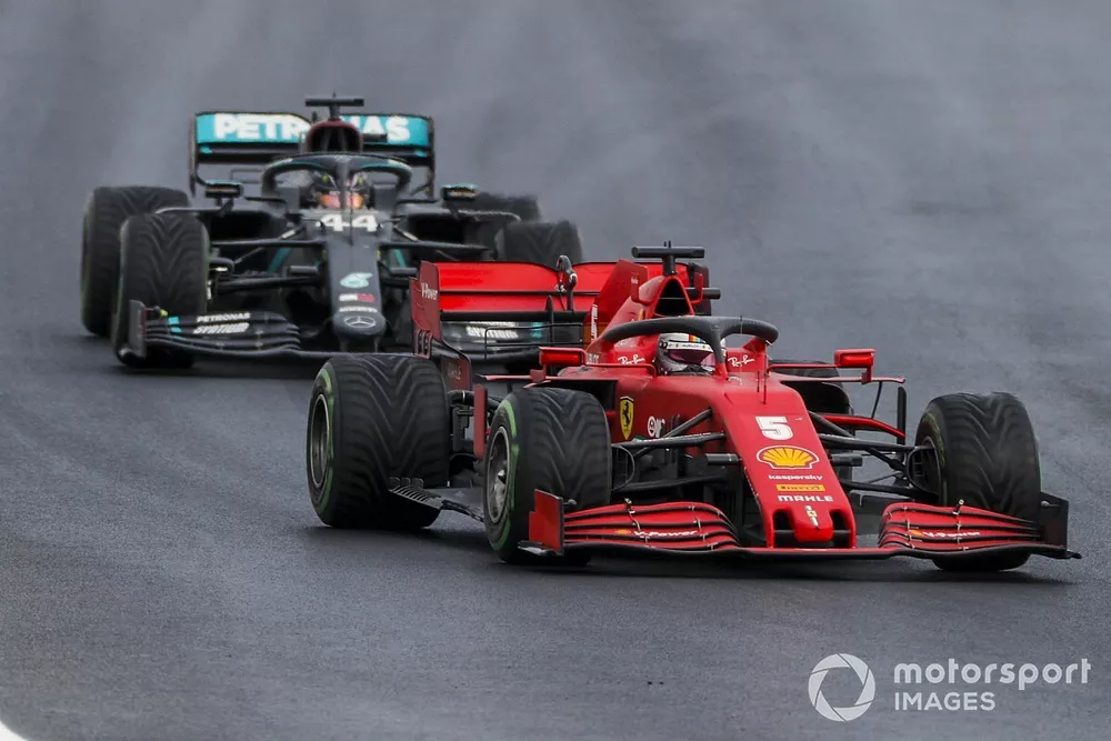 Sebastian Vettel, Ferrari SF1000, Lewis Hamilton, Mercedes F1 W11