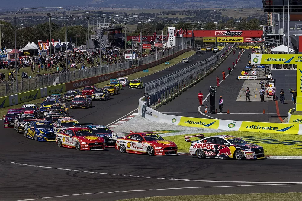 Shane van Gisbergen, Triple Eight Race Engineering  