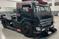 Equipe da Copa Truck incorpora layout da Mercedes na F1