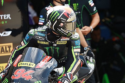 Folger absen usai kecelakaan saat warm-up
