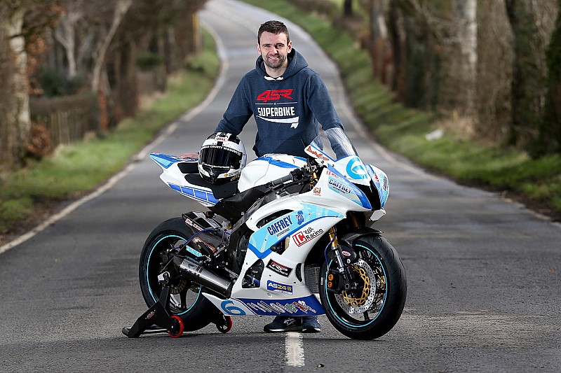 Perché la morte di William Dunlop è uno spartiacque nel mondo delle road races