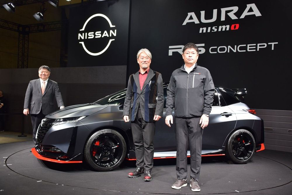 Nissan unveils Aura NISMO RS Concept