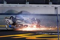 Vídeo: brutal y milagroso accidente en la NASCAR