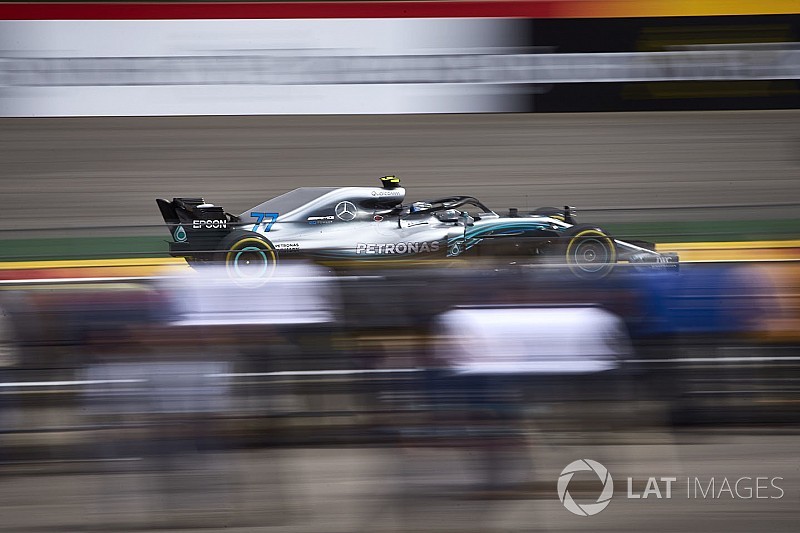 Bottas: nagyon élvezetes az Eau Rouge-ban előzni!