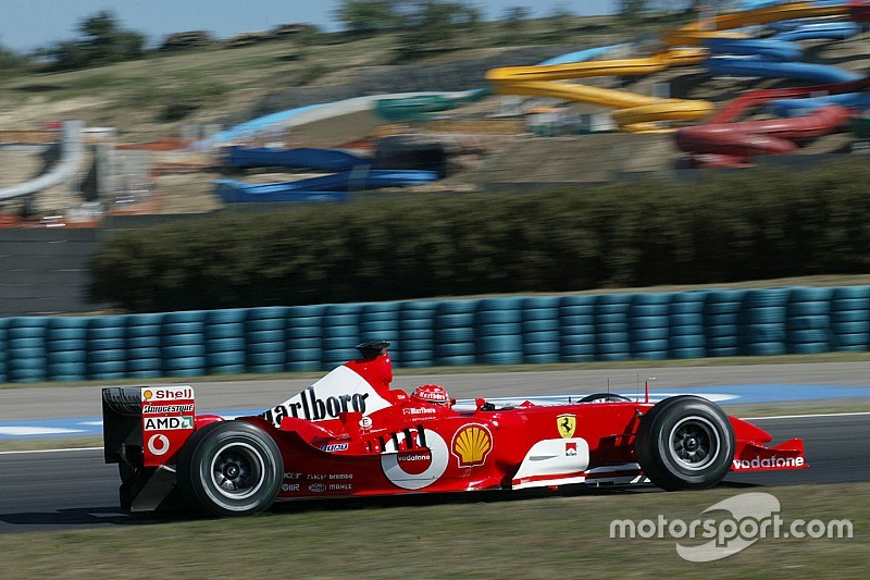 Vettel Michael Schumachert idézi a Ferrarinál