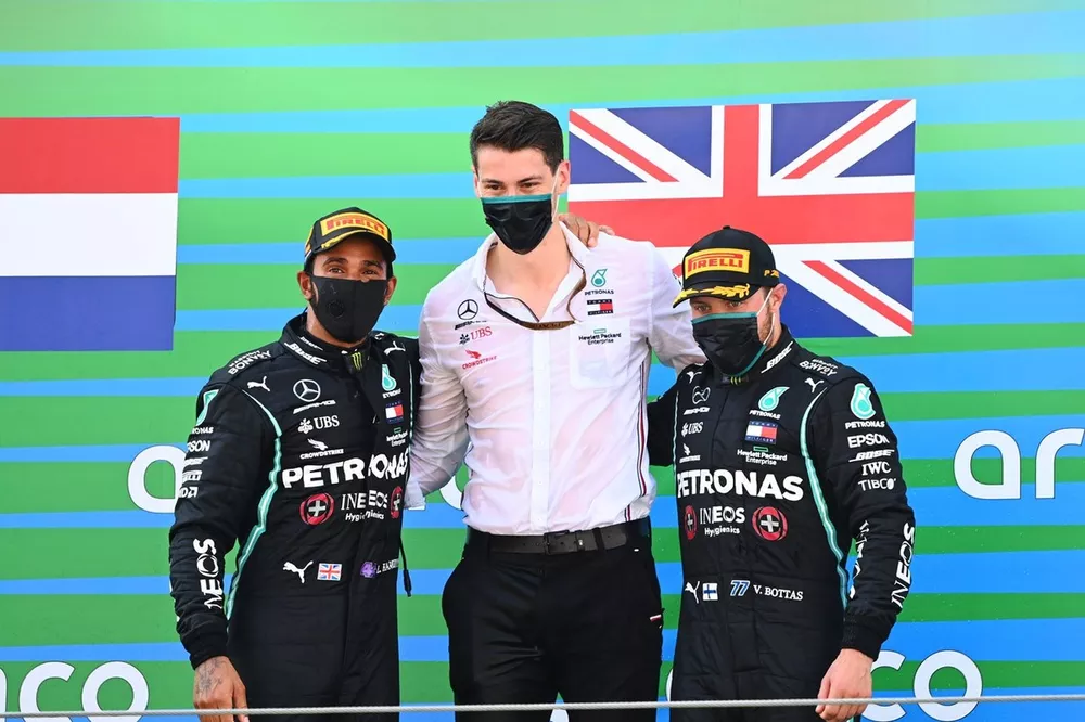 Lewis Hamilton, Mercedes-AMG Petronas F1, Valtteri Bottas, Mercedes-AMG Petronas F1