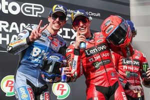Márquez logra una brillante victoria en su debut con la Ducati oficial en Tailandia