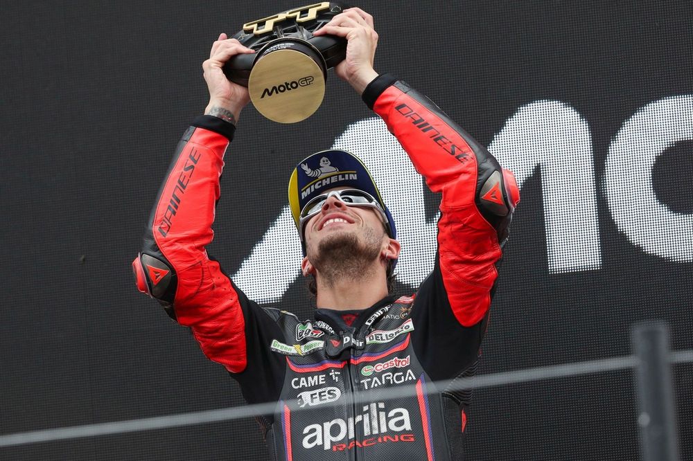 Marco Bezzecchi, Aprilia Racing