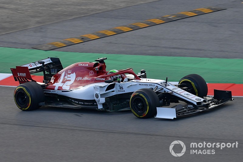 Fotogallery F1: il secondo giorno di test invernali 2019 a Barcellona