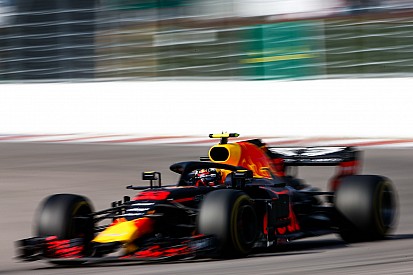 Red Bull, yarışın son bölümünde Verstappen'den motoru kısmasını istemiş