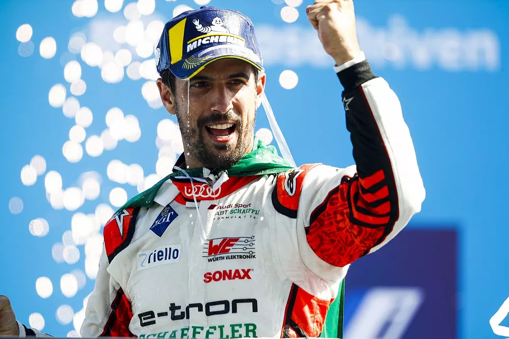 Lucas Di Grassi, Audi Sport ABT Schaeffler, 1st position, on the podium
