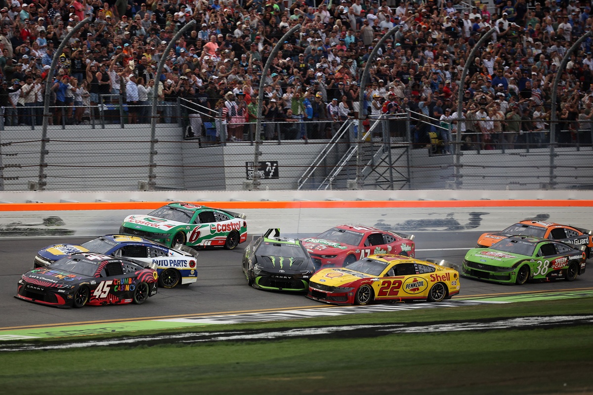 Inside the battle that decided the Daytona 500