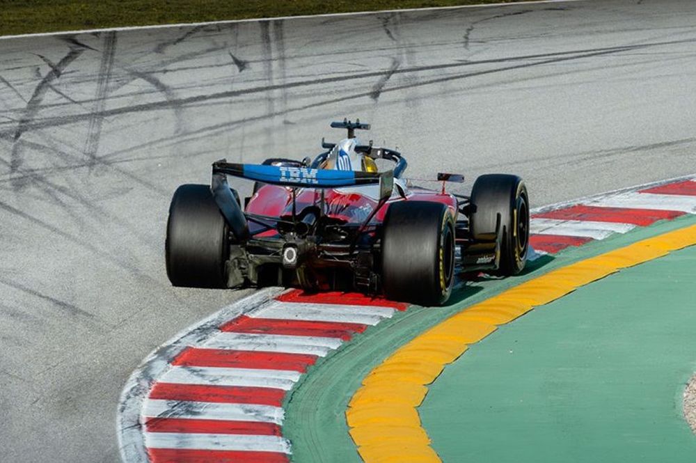 Ferrari's Vasseur hails Barcelona mileage as 'important milestone'