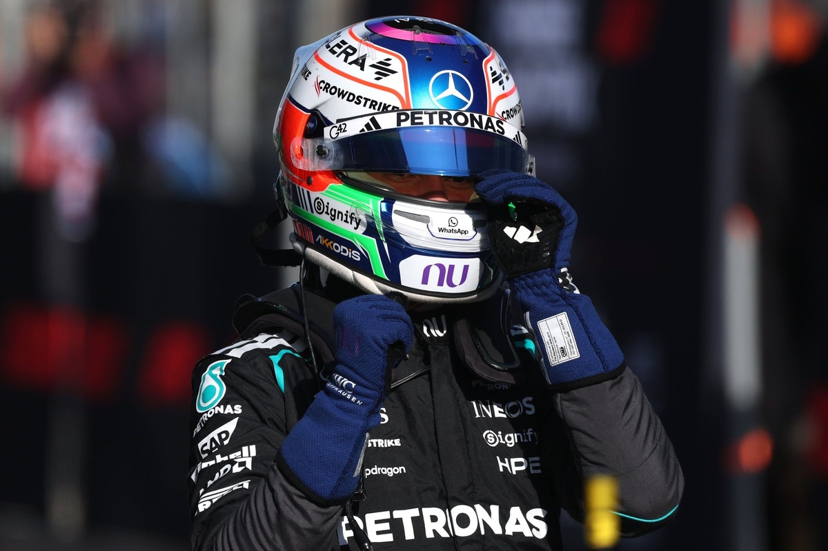 Antonelli se impone en China; primer podio de Hamilton de rojo, Sainz puntúa y Alonso, KO