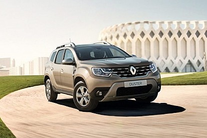 В Україні презентовані нові версії кросовера Renault Duster