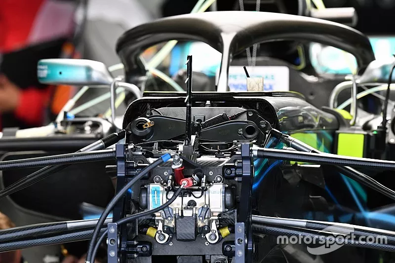 Mercedes-AMG F1 W09 : ch&acirc;ssis et suspension avant