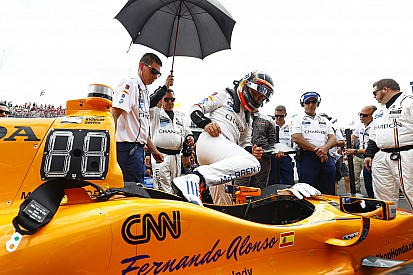 Alonso elige nuevo número para las 500 Millas de Indianápolis 2019