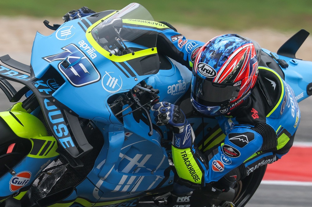 最新トラックハウスレーシング 小椋藍 キャップ motogp アプリリア