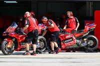 Ducati admite que podría seguir con el motor de 2024 en la GP25