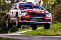 Wygrana Mabelliniego, tytuły Paddona i Szej&oacute;w