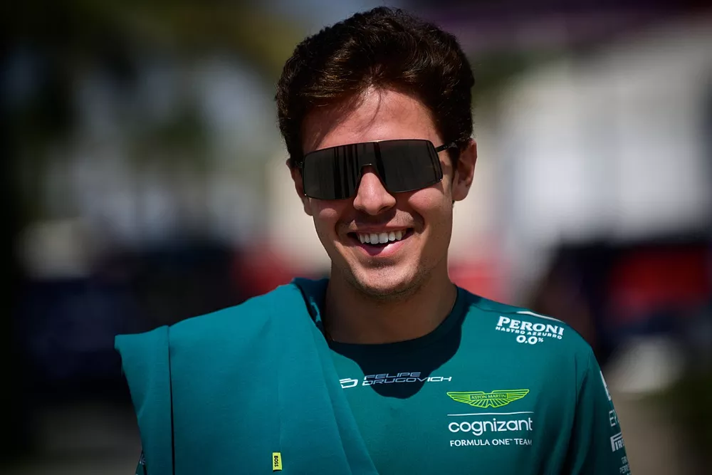 Felipe Drugovich, Reserverijder Aston Martin Racing