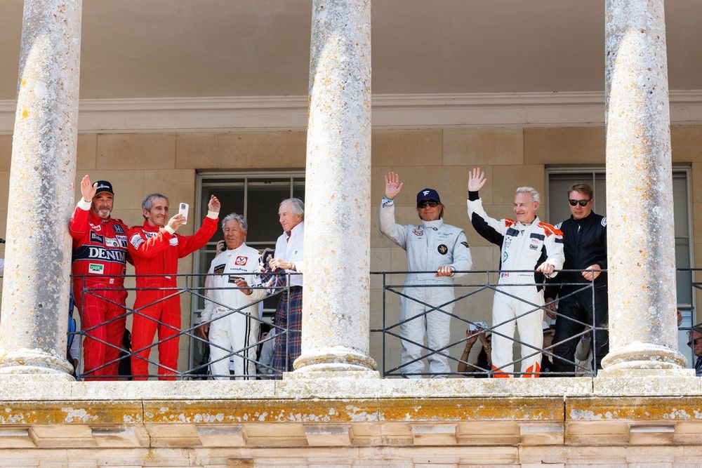 F1 Champions Balcony Moment, Nigel Mansell, Alain Prost, Mario Andretti, Sir Jackie Stewart, Emerson Fittipaldi, Jaques Villeneuve and Mika Hakkinen