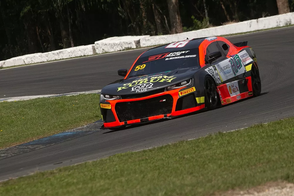 Danny Candia/Oscar Bittar na GT Sprint Race em Curitiba