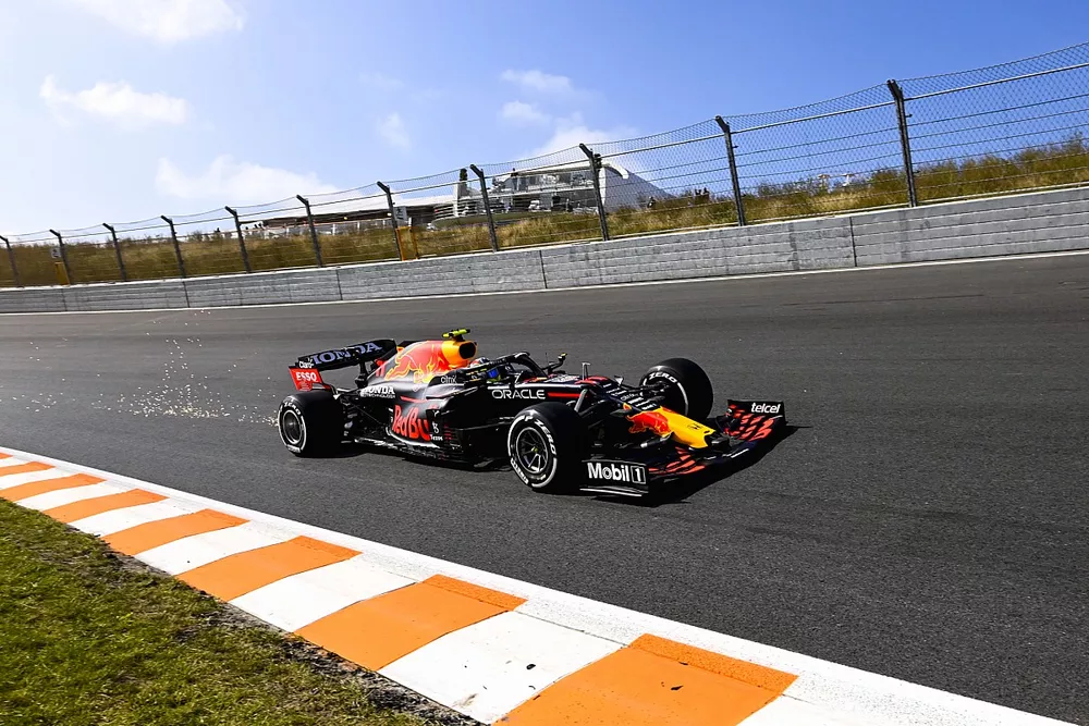Sergio Perez, Red Bull Racing RB16B