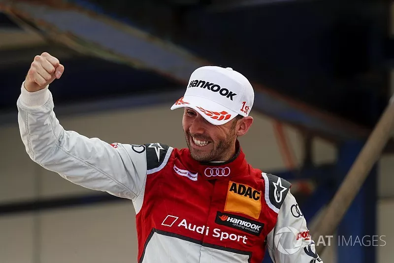 Podium: Racewinnaar René Rast, Audi Sport Team Rosberg