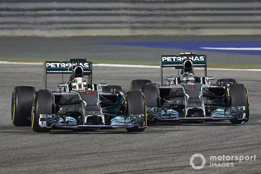 Lewis Hamilton, Mercedes W05, &agrave; la lutte avec Nico Rosberg, Mercedes W05 