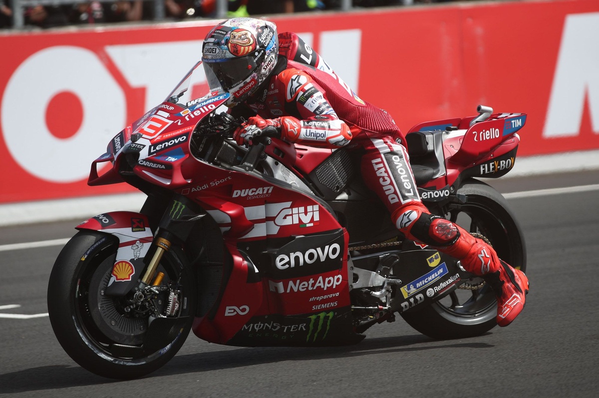 Marc Marquez vows to go on